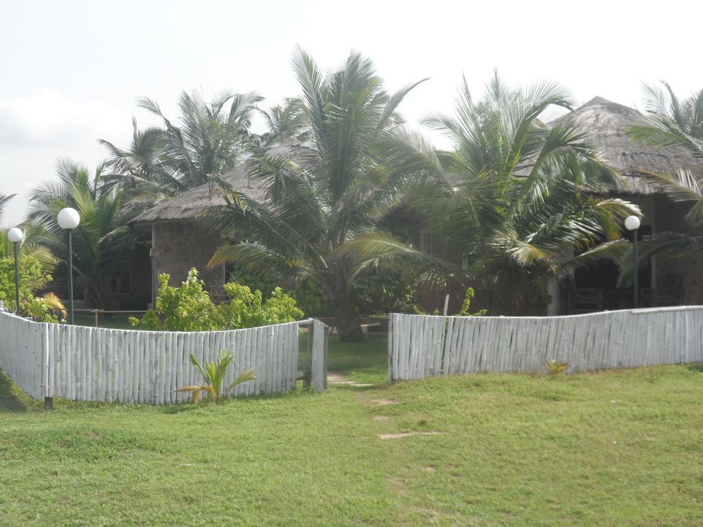 Legacy Tribe Beach Resort Prampram Exterior foto